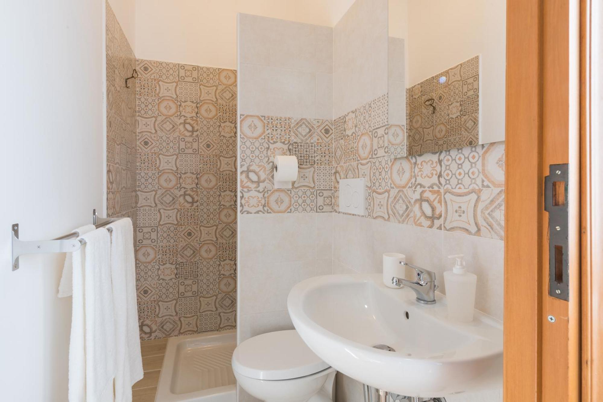 Travelershome Ciampino&Morena Guesthouse ローマ エクステリア 写真