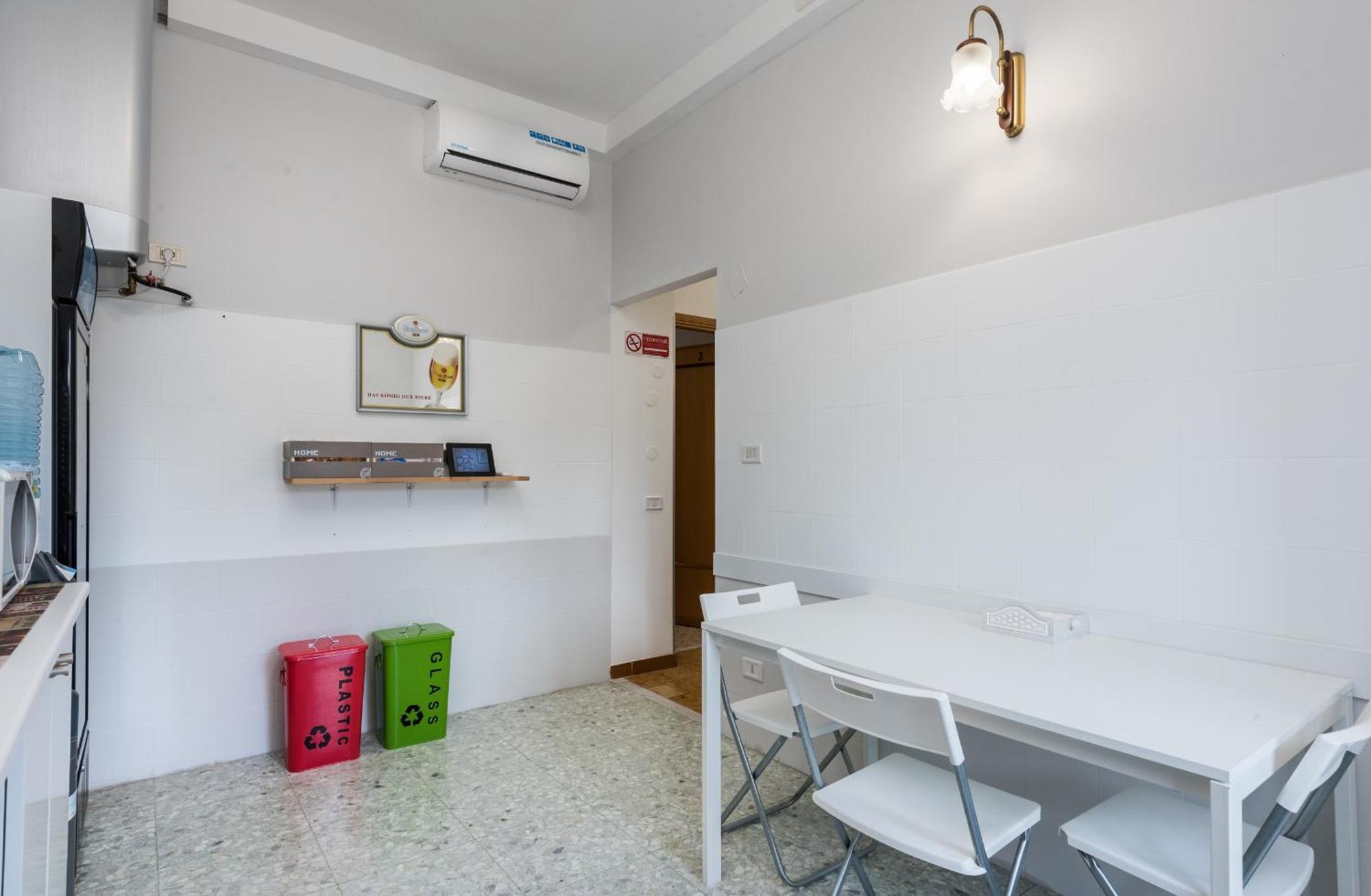 Travelershome Ciampino&Morena Guesthouse ローマ エクステリア 写真